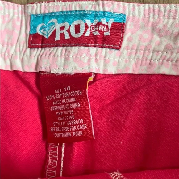 NWT Quiksilver Roxy Bright Pink Kids Skirt Size 14 - Picture 2 of 5